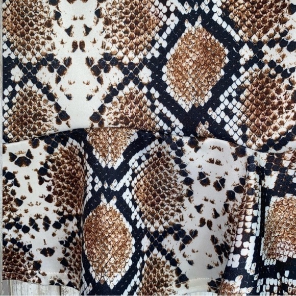 Nasty Gal Taupe Verity Snake Flippy Hem Skirt - Picture 3 of 5